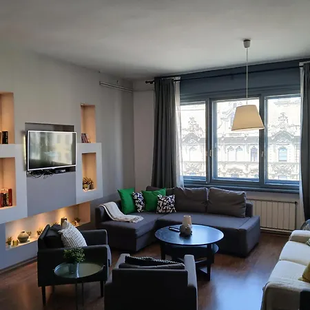27 Shades Of Appartement *