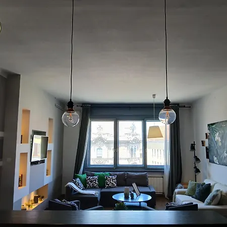 27 Shades Of Appartement Boedapest