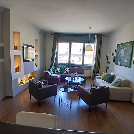 27 Shades Of Appartement Boedapest